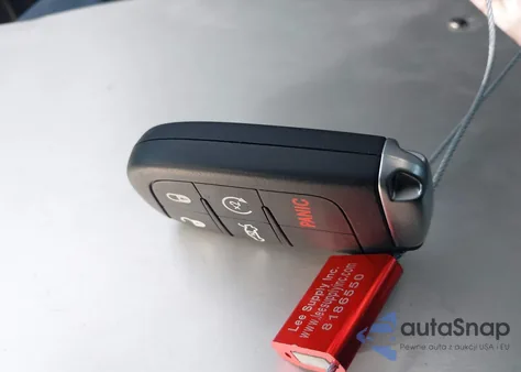 2020 Dodge Charger Scat Pack Rwd z USA, uszkodzony, nr VIN 2C3CDXGJXLH185848